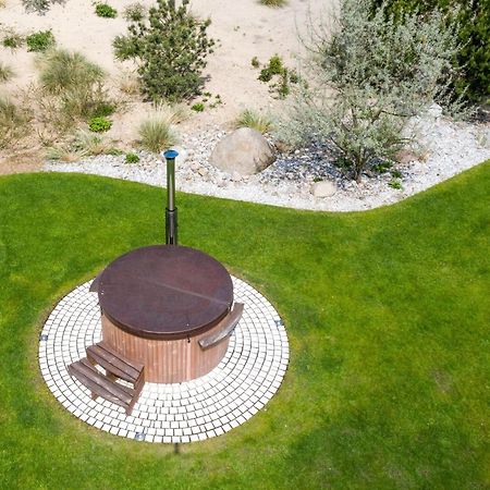 Villa Schmidt - Strandhaus Direkt Am Meer Mit Sauna, Sport Und Duenengarten II Rostock Esterno foto
