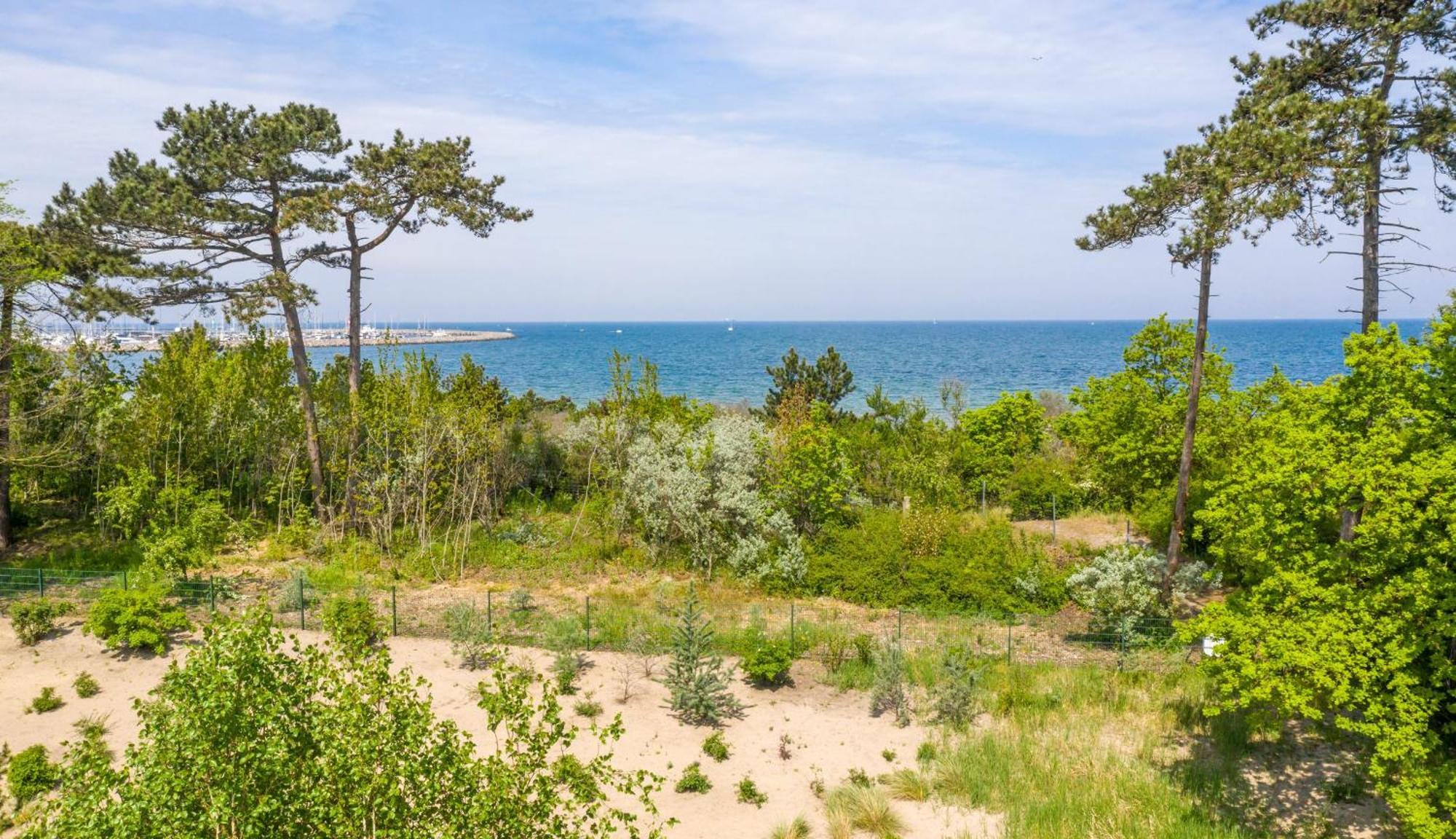 Villa Schmidt - Strandhaus Direkt Am Meer Mit Sauna, Sport Und Duenengarten II Rostock Esterno foto