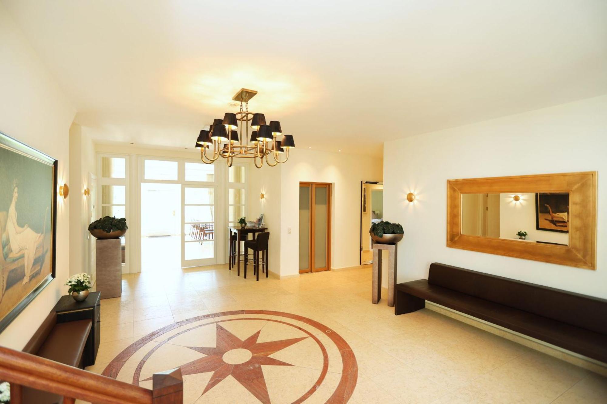 Villa Schmidt - Strandhaus Direkt Am Meer Mit Sauna, Sport Und Duenengarten II Rostock Esterno foto